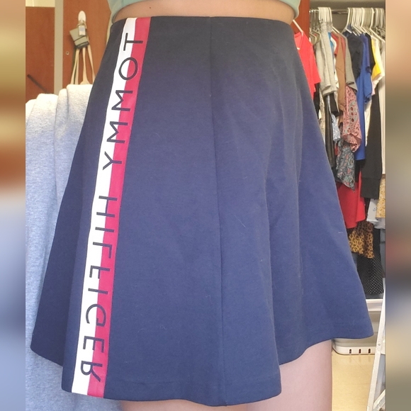 Tommy Hilfiger A-Line Skirt Medium Rear Zip Navy Blue - Picture 1 of 5